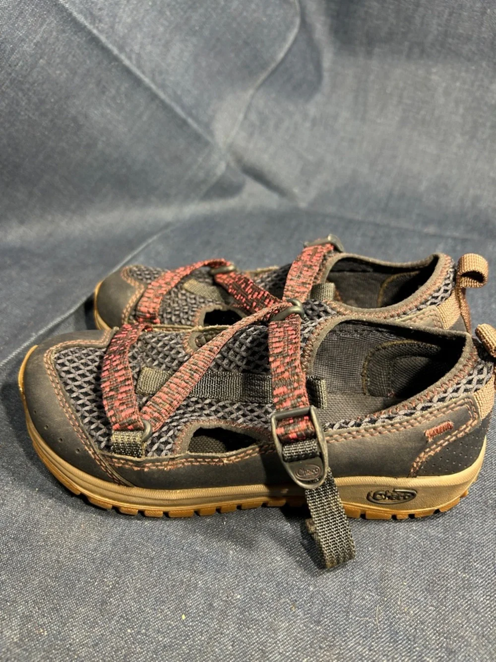 Chaco adjustable slip on shoes